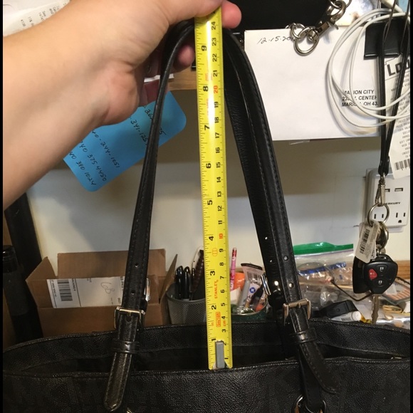 Michael Kors handbag - Picture 3 of 8